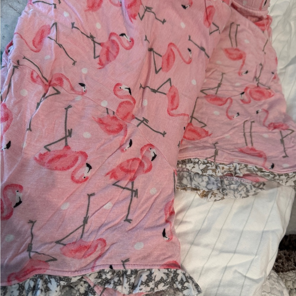 Secret Treasures Pink Flamingo Pajamas - Picture 3 of 16